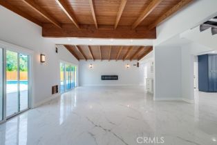 Single Family Residence, 22555 Califa st, Woodland Hills, CA 91367 - 5