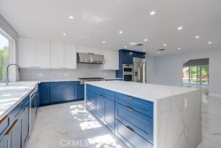 Single Family Residence, 22555 Califa st, Woodland Hills, CA 91367 - 8