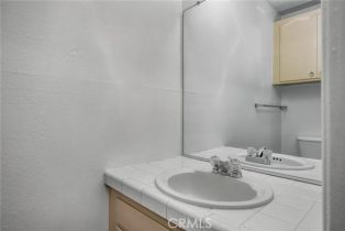 Condominium, 5414 Newcastle ave, Encino, CA 91316 - 11