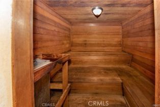 Condominium, 5414 Newcastle ave, Encino, CA 91316 - 16