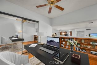 Condominium, 5414 Newcastle ave, Encino, CA 91316 - 9