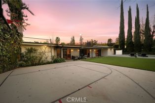 Single Family Residence, 18839 La Amistad pl, Tarzana, CA 91356 - 27