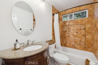 Single Family Residence, 5887 Spirit Lake ct, Simi Valley, CA 93063 - 28