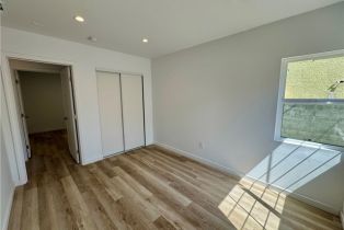 Single Family Residence, 13845 Moorpark st, Sherman Oaks, CA 91423 - 16