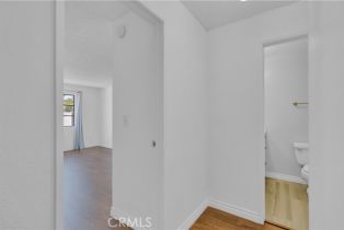 Condominium, 18530 Hatteras street, Tarzana, CA 91356 - 7