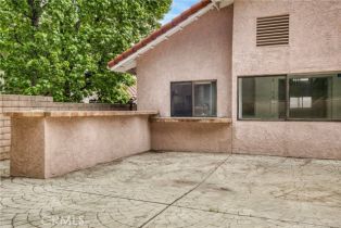 Single Family Residence, 17439 Tuscan dr, Granada Hills, CA 91344 - 11