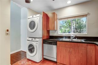 Condominium, 18350 Hatteras st, Tarzana, CA 91356 - 6