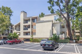Condominium, 21500 Burbank blvd, Woodland Hills, CA 91367 - 19