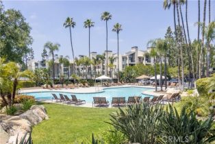 Condominium, 21500 Burbank blvd, Woodland Hills, CA 91367 - 2
