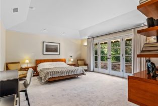 Single Family Residence, 3818 Hollyline ave, Sherman Oaks, CA 91423 - 20