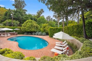 Single Family Residence, 3818 Hollyline ave, Sherman Oaks, CA 91423 - 32
