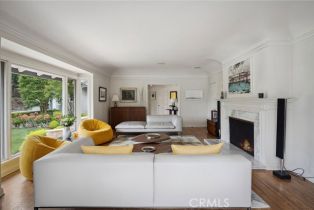 Single Family Residence, 3818 Hollyline ave, Sherman Oaks, CA 91423 - 8