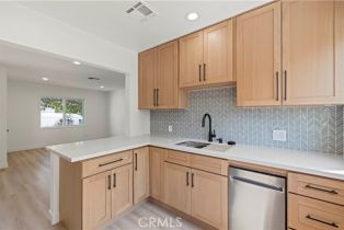 Single Family Residence, 5826 Jamieson ave, Encino, CA 91316 - 9