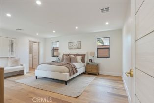 Single Family Residence, 23240 Leonora dr, Woodland Hills, CA 91367 - 15