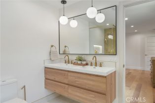 Single Family Residence, 23240 Leonora dr, Woodland Hills, CA 91367 - 16