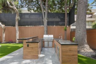 Single Family Residence, 23240 Leonora dr, Woodland Hills, CA 91367 - 34