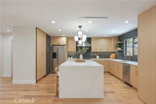 Single Family Residence, 23240 Leonora dr, Woodland Hills, CA 91367 - 8