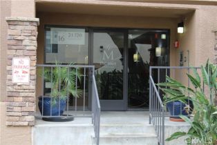 Condominium, 21520 Burbank blvd, Woodland Hills, CA 91367 - 5