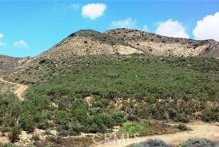 , 125 Fern dr, Simi Valley, CA 93063 - 4