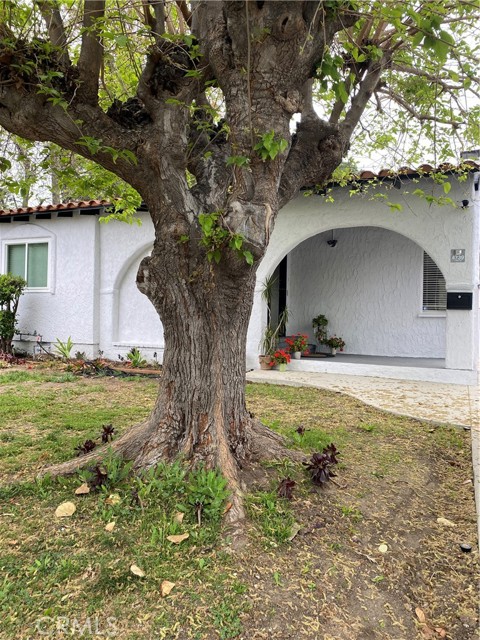 Single Family Residence, 4739 Lemona ave, Sherman Oaks, CA 91403 - 1