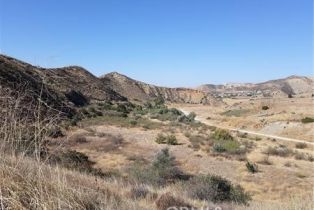 , 87 Crown Hill st, Simi Valley, CA 93063 - 2