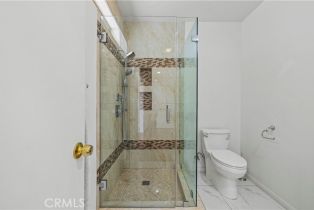 Single Family Residence, 4250 Louise ave, Encino, CA 91316 - 16