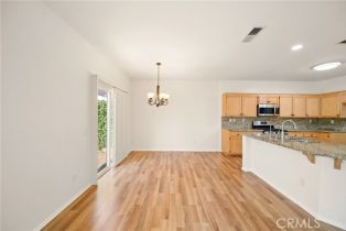 Single Family Residence, 594 Yarrow dr, Simi Valley, CA 93065 - 14