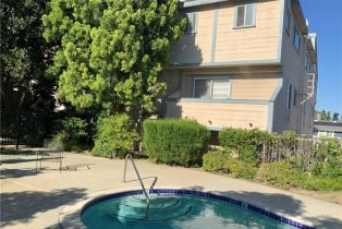 Condominium, 9917 Independence ave, Chatsworth, CA 91311 - 5