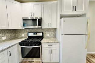 Condominium, 10616 Amestoy ave, Granada Hills, CA 91344 - 3