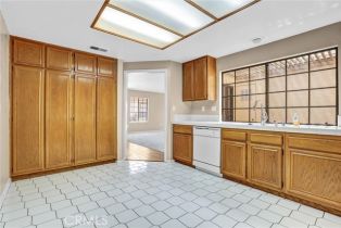 Condominium, 748 Wind Willow way, Simi Valley, CA 93065 - 4