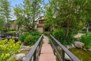 Condominium, 21820 Marylee st, Woodland Hills, CA 91367 - 2