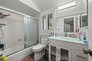 Condominium, 21820 Marylee st, Woodland Hills, CA 91367 - 24