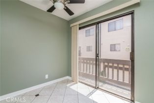 Condominium, 5711 Owensmouth ave, Woodland Hills, CA 91367 - 10