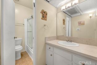 Condominium, 5349 Newcastle ave, Encino, CA 91316 - 11