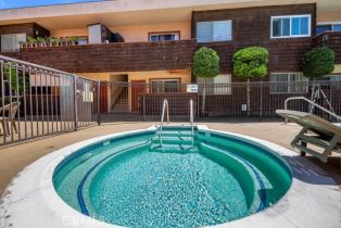 Condominium, 5349 Newcastle ave, Encino, CA 91316 - 18