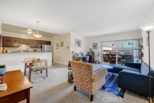 Condominium, 5349 Newcastle ave, Encino, CA 91316 - 2
