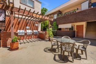 Condominium, 5349 Newcastle ave, Encino, CA 91316 - 21