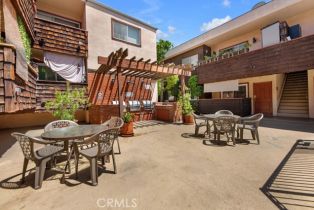 Condominium, 5349 Newcastle ave, Encino, CA 91316 - 22