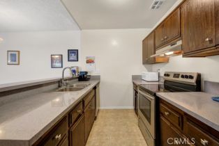 Condominium, 5349 Newcastle ave, Encino, CA 91316 - 7