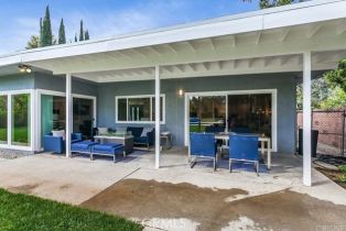 Single Family Residence, 6236 Capistrano ave, Woodland Hills, CA 91367 - 7