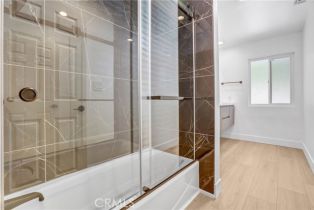 Single Family Residence, 24045 Philiprimm st, Woodland Hills, CA 91367 - 11