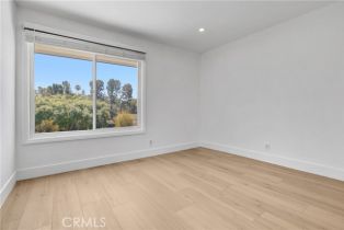 Single Family Residence, 24045 Philiprimm st, Woodland Hills, CA 91367 - 18