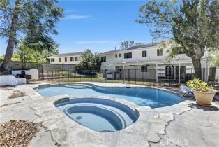 Single Family Residence, 24045 Philiprimm st, Woodland Hills, CA 91367 - 26