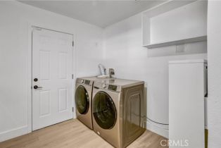 Single Family Residence, 24045 Philiprimm st, Woodland Hills, CA 91367 - 27