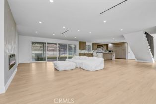 Single Family Residence, 24045 Philiprimm st, Woodland Hills, CA 91367 - 5