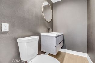 Single Family Residence, 24045 Philiprimm st, Woodland Hills, CA 91367 - 7