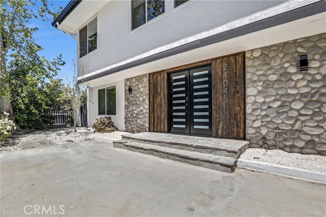 Single Family Residence, 24045 Philiprimm st, Woodland Hills, CA 91367 - 1