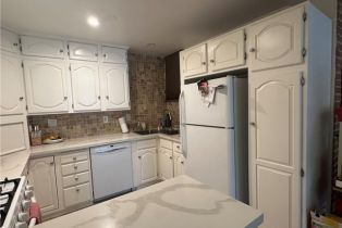 Condominium, 5901 Canterbury dr, Culver City, CA 90230 - 5