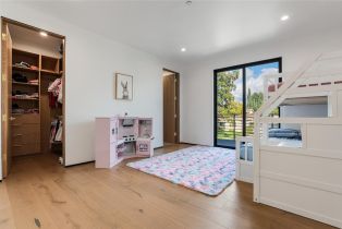 Single Family Residence, 5141 Varna ave, Sherman Oaks, CA 91423 - 24