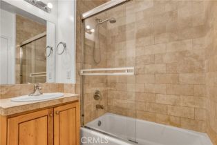 Condominium, 12916 MOORPARK st, Studio City, CA 91406 - 15